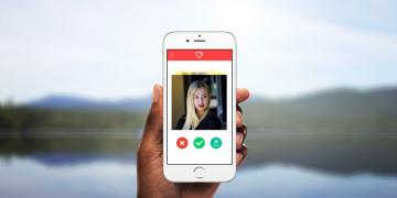 Online Dating app digital culture online love